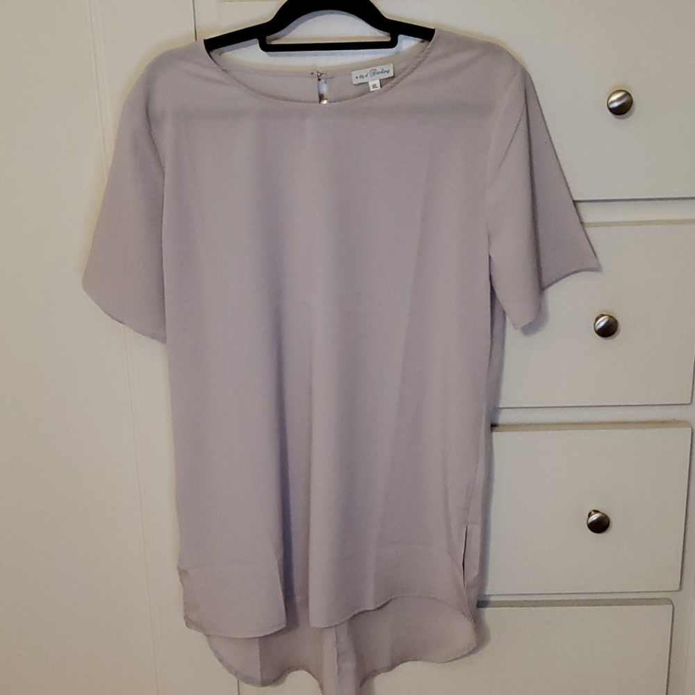 Light gray tunic - Picture 1 of 4